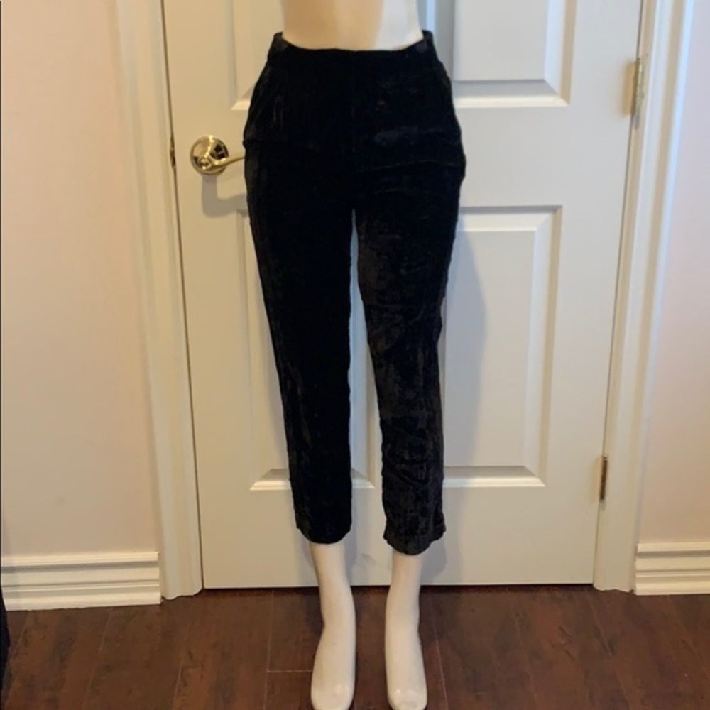 TOPSHOP velvet Capris pants size 4